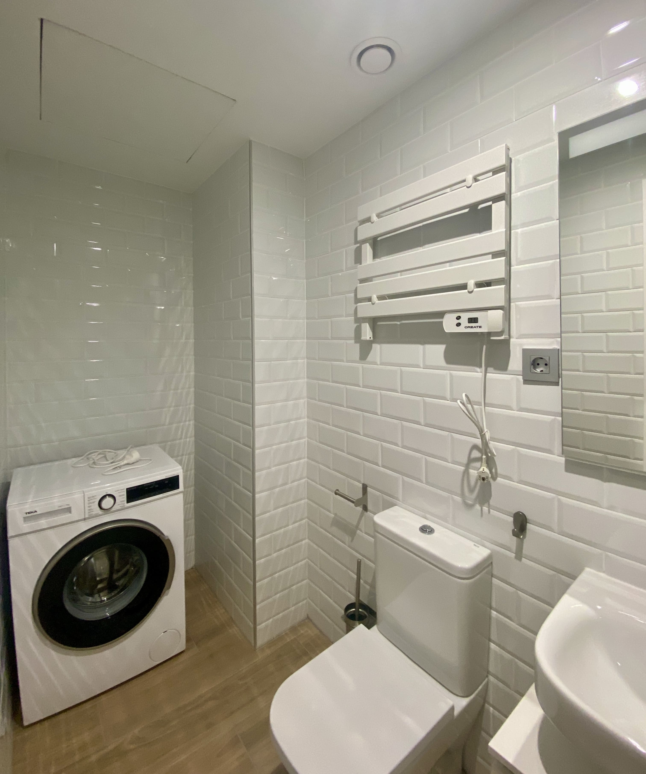 Descalzos 24 Bajo C Descalzos 24 Bajo C