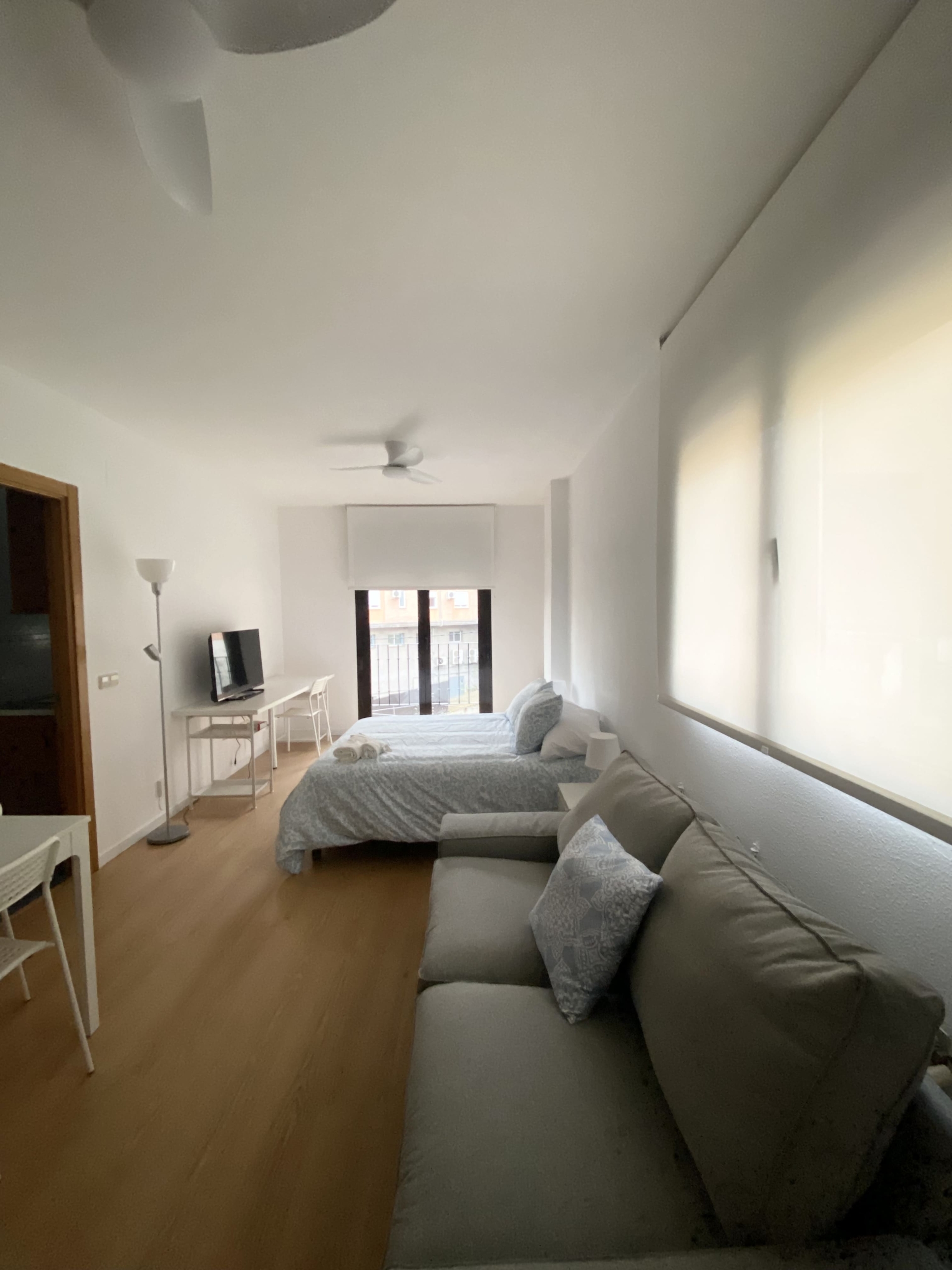 Estudio Avenida 24 | 2º 2 Estudio Avenida 24 | 2º 2